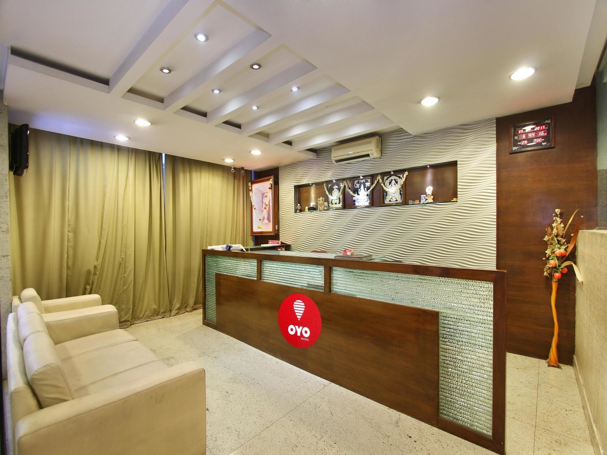 Oyo 435 Hotel Amshi International Bangalore Bagian luar foto
